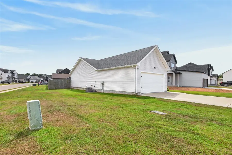 134 Monaghan Dr, Clarksville, TN 37042 - #3