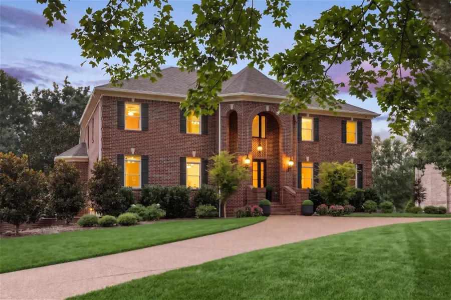 9429 Weatherly Dr, Brentwood, TN 37027 - #2