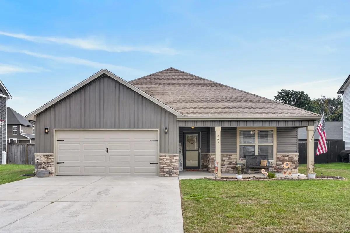 263 Crusaw Dr, Clarksville, TN 37043 - #1