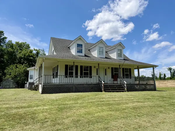 715 Clark Hollow Rd, Whitleyville, TN 38588