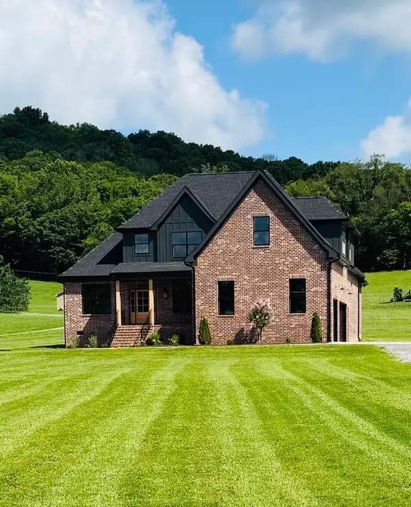 6595 Greenvale Rd, Watertown, TN 37184