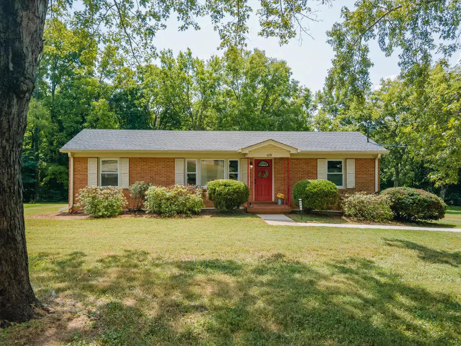 109 Caldwell Dr, Columbia, TN 38401 - #2