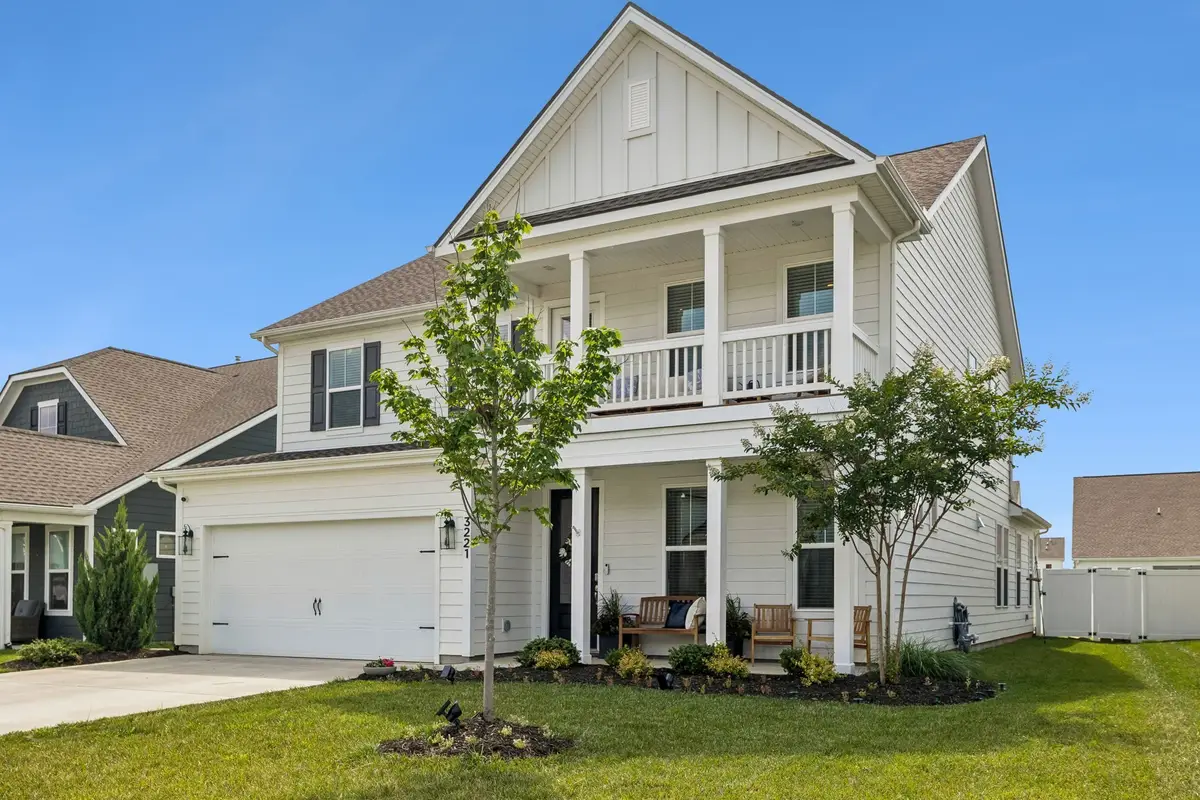3221 Chatfield Dr, Murfreesboro, TN 37129 - #1