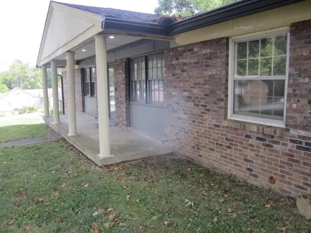 1140 Sugarberry Ln, Springfield, TN 37172 - #3