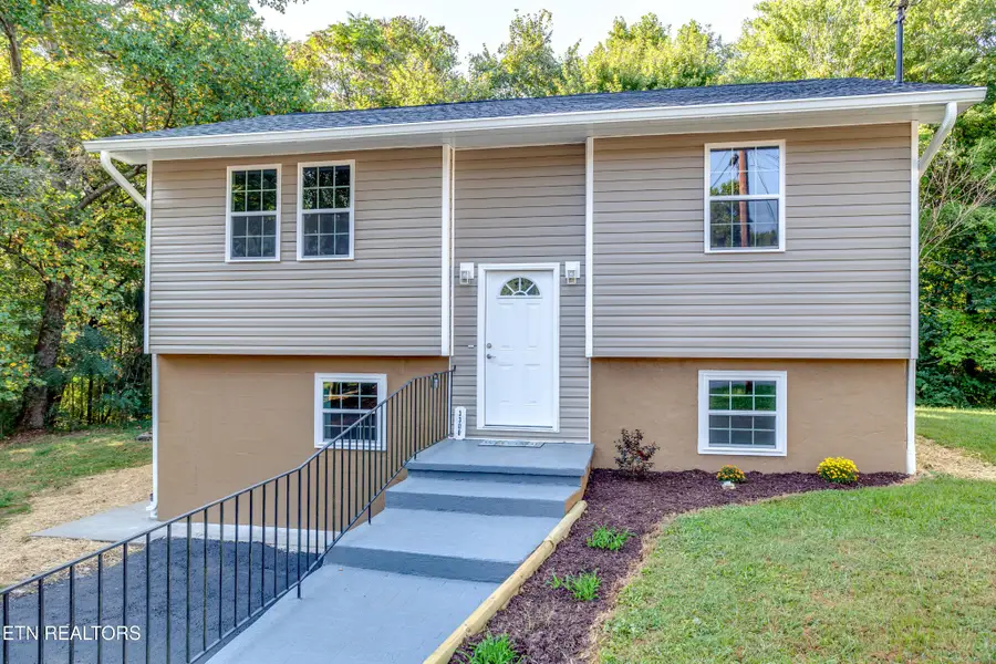 3300 Kendallmac Lane, Knoxville, TN 37931 - #2