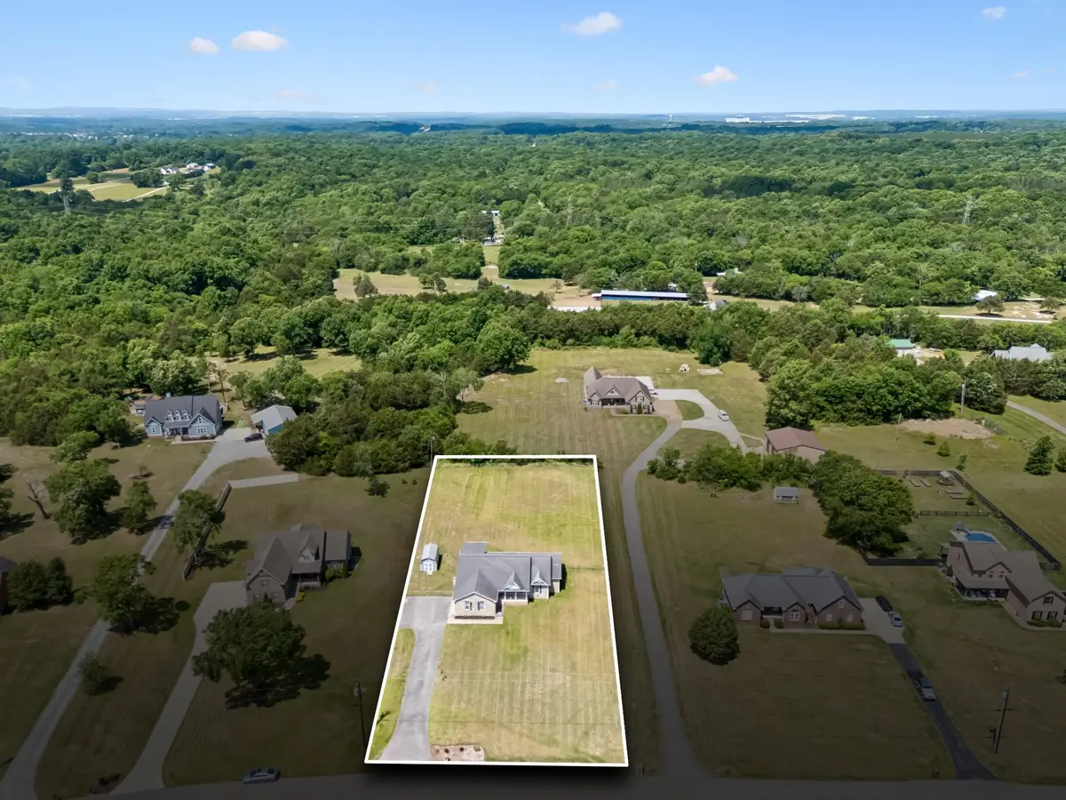 230 Baldy Ford Rd, Lebanon, TN 37090 - #1