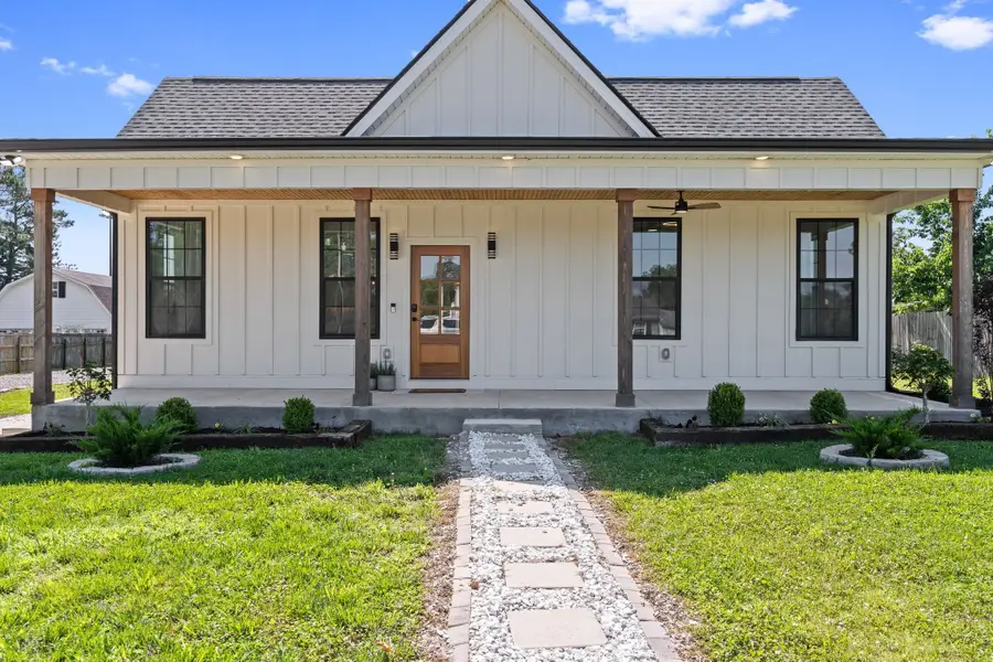 107 Shady St, Summertown, TN 38483 - #3