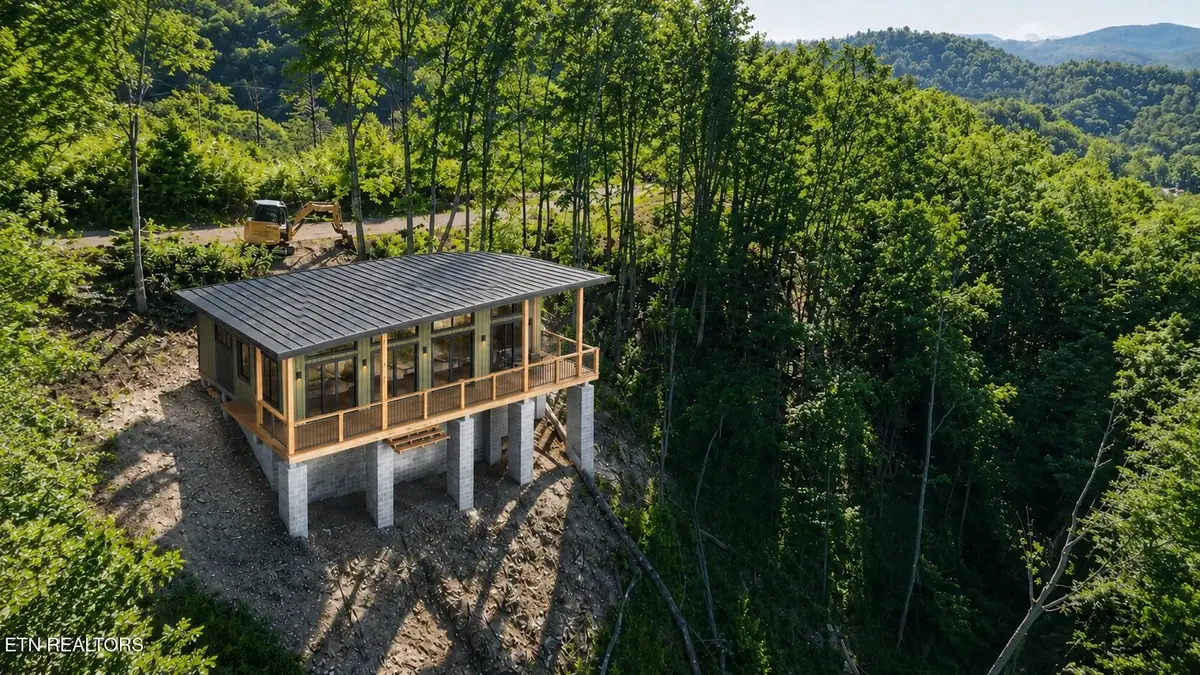 3256 Emerald Springs Loop, Sevierville, TN 37862 - #1