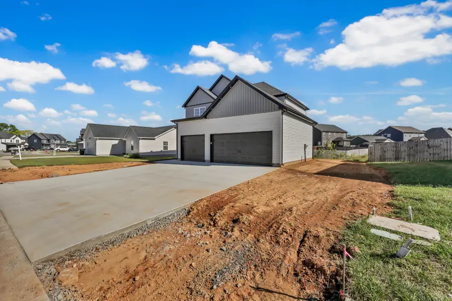 130 Monaghan Dr, Clarksville, TN 37042 - #3
