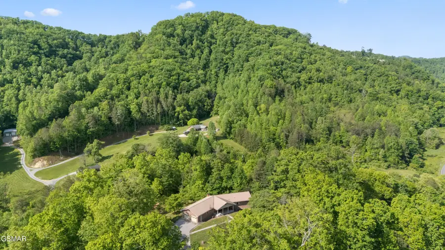 1181 Pine Mountain Road, Sevierville, TN 37862 - #3