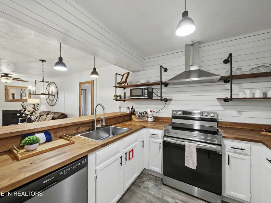 616 Turkey Nest Rd #313, Gatlinburg, TN 37738 - #2