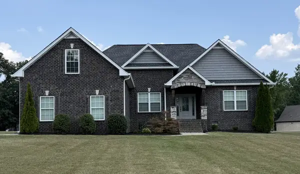 1043 Founders Ln, Portland, TN 37148