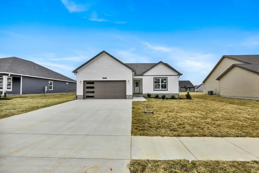 187 Donegal Dr, Clarksville, TN 37042 - #2