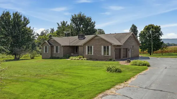 81 Oliver Ln, Pelham, TN 37366