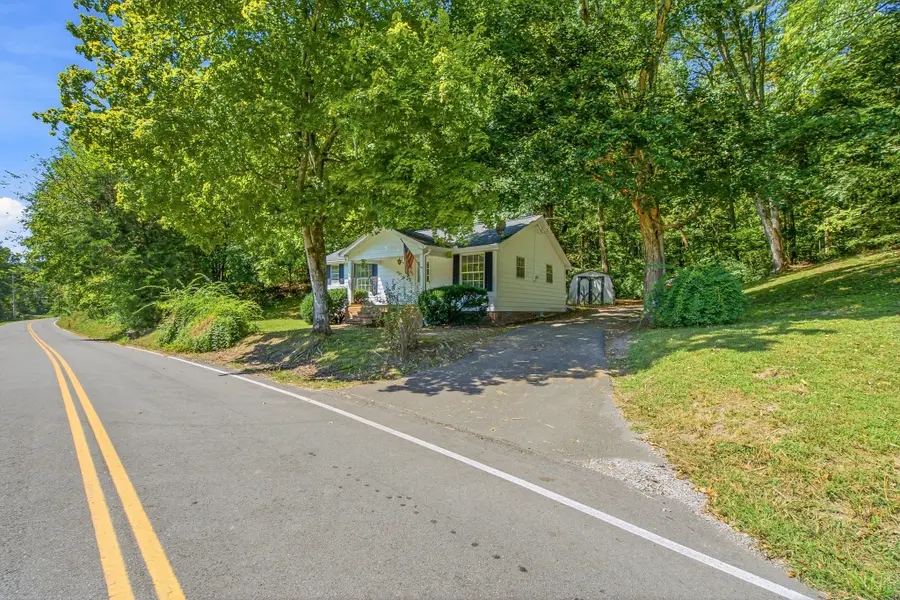 3590 Abednego Rd, Greenbrier, TN 37073 - #3
