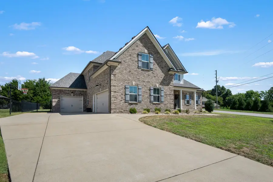 602 Ruby Oaks Ln, Murfreesboro, TN 37128 - #2
