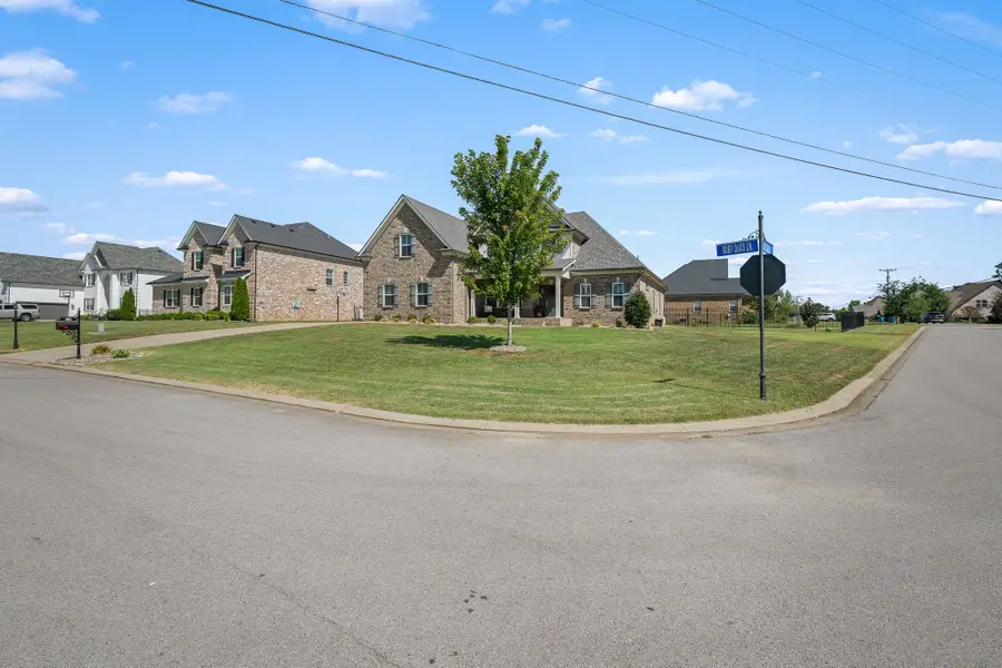 602 Ruby Oaks Ln, Murfreesboro, TN 37128 - #3