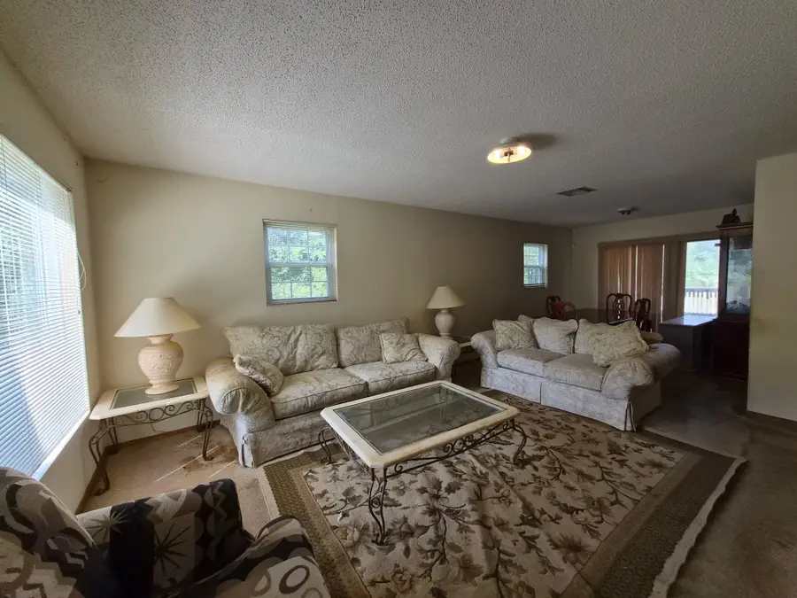 4627 Chestnut Ridge Rd, Columbia, TN 38401 - #2