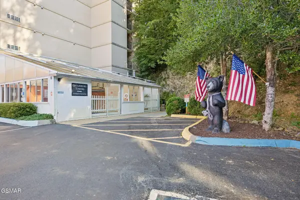 413 Baskins Creek Road #405, Gatlinburg, TN 37738