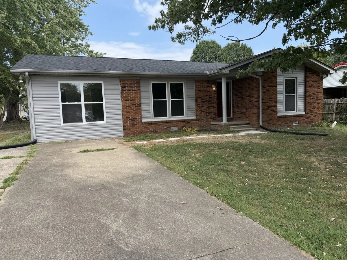 2118 Lambert Dr, Westmoreland, TN 37186 - #1