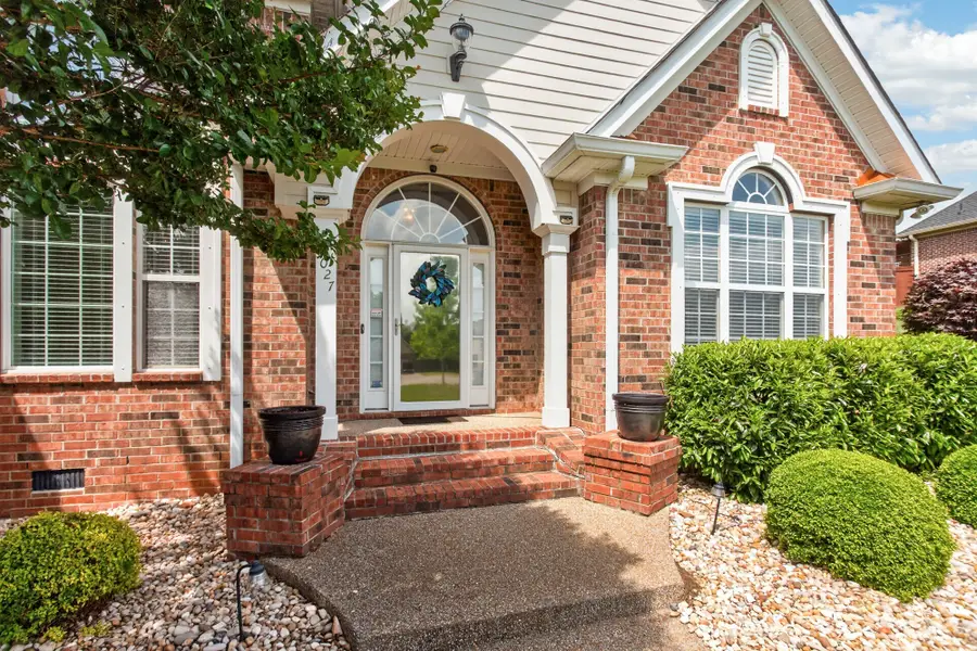 1027 Berkshire Blvd, Mount Juliet, TN 37122 - #2