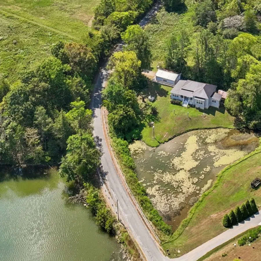 1278 Brooks Bend Ln, Gainesboro, TN 38562 - #2