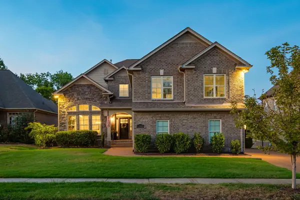 1592 Eden Rose Pl, Nolensville, TN 37135