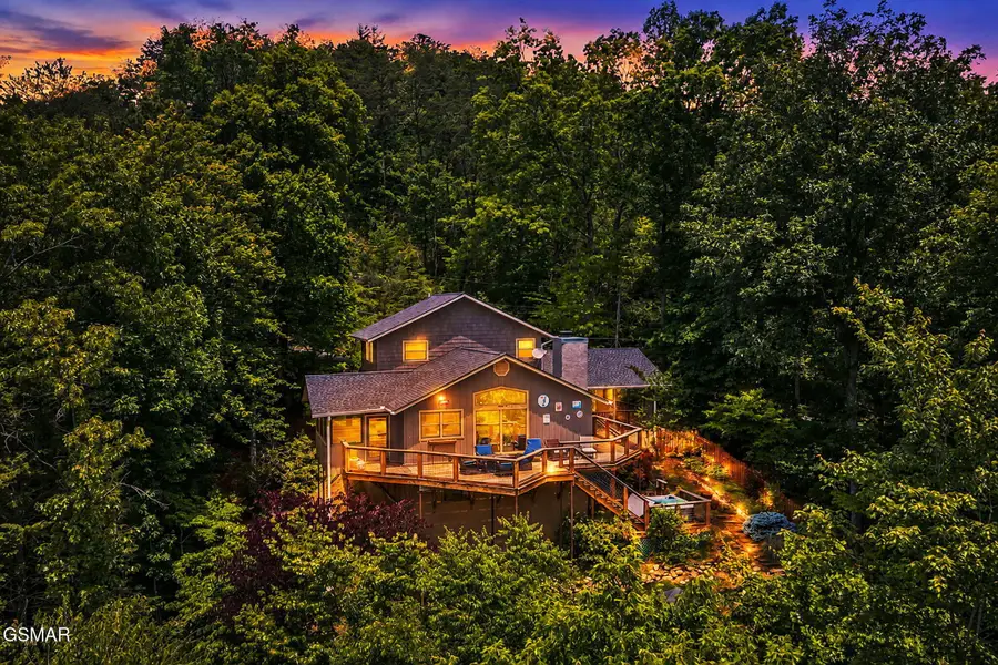 347 Overview Drive, Gatlinburg, TN 37738 - #2