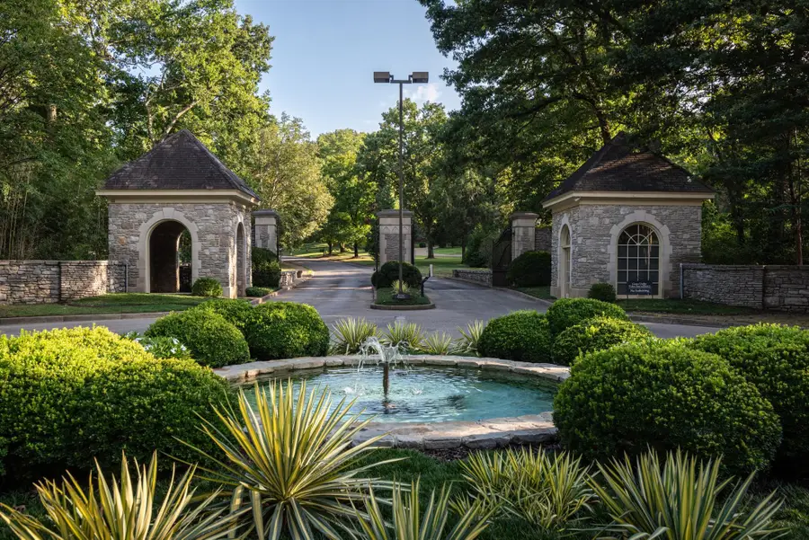 55 Annandale, Nashville, TN 37215 - #3