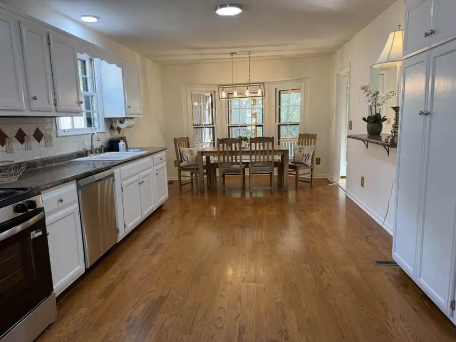 913 Norwalk Dr, Nashville, TN 37214 - #3