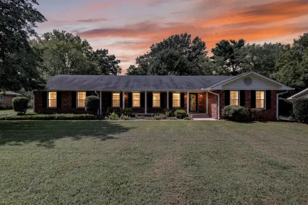 1110 Houston Dr, Murfreesboro, TN 37130