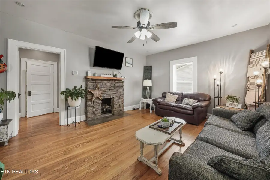 616 Mitchell Drive, Knoxville, TN 37912 - #3