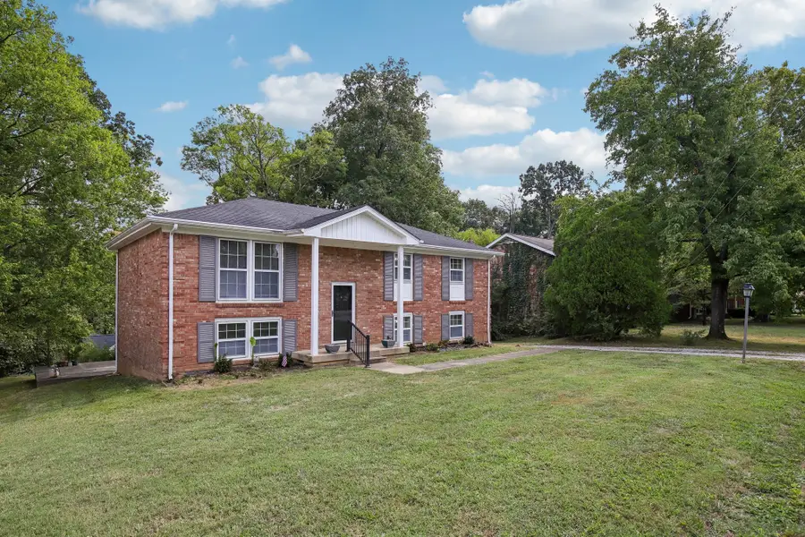 312 Honeyhill Dr, Nashville, TN 37217 - #2