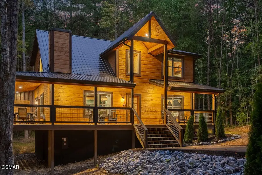 2320 Bogle Spring Loop, Sevierville, TN 37862 - #2