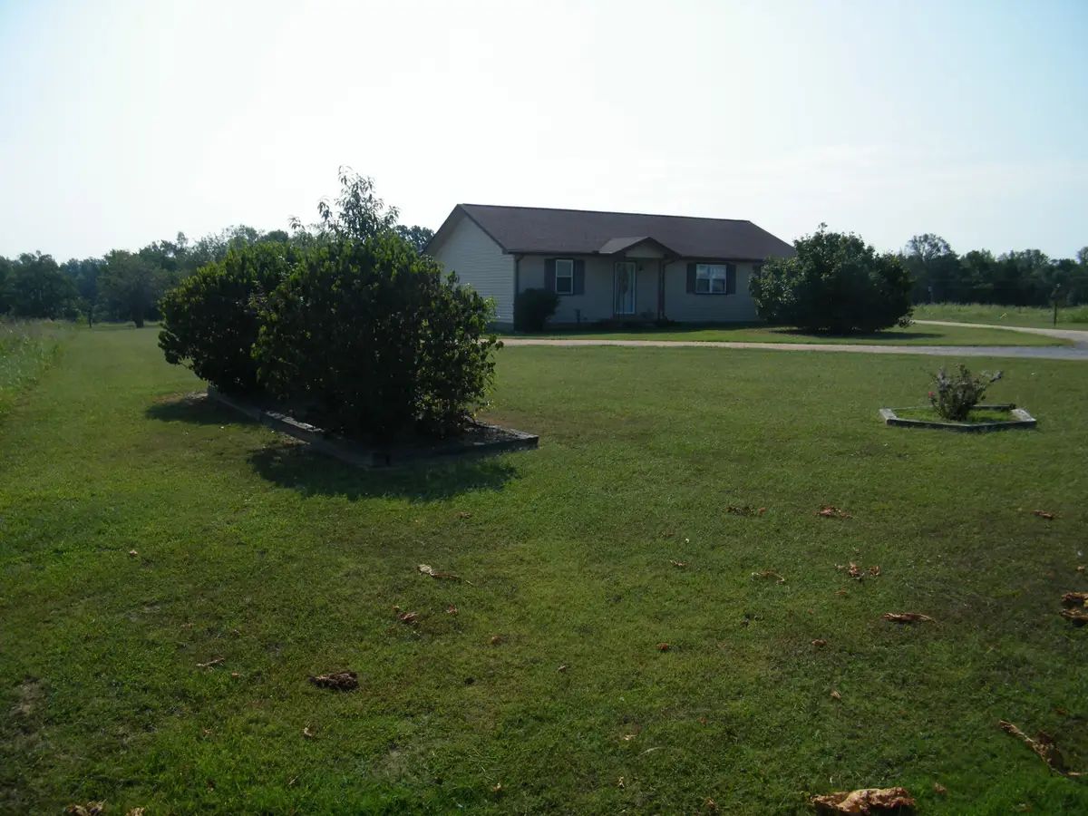 4448 Akersville Rd, Lafayette, TN 37083 - #1