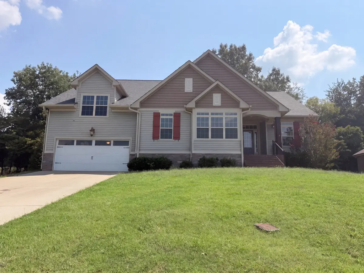 2155 Savage Creek Dr, Springfield, TN 37172 - #1