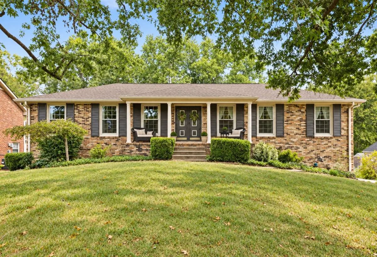 745 Goodpasture Ter, Nashville, TN 37221 - #1