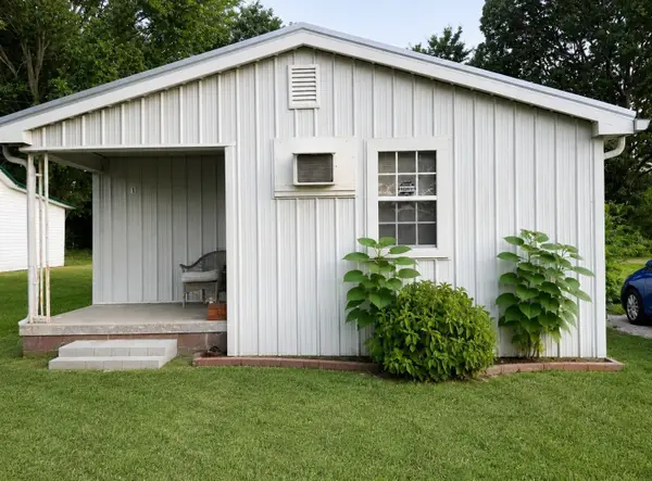 216 Strawberry St, Portland, TN 37148