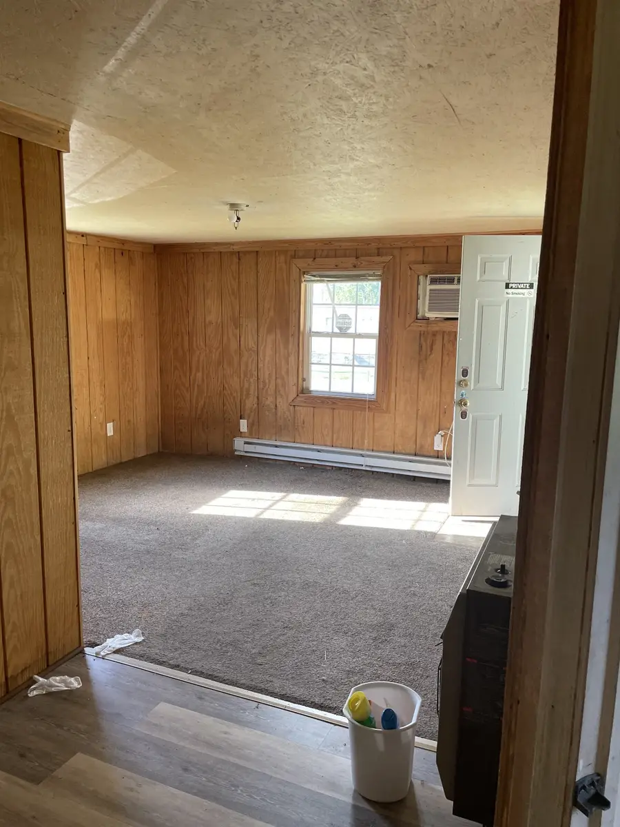 216 Strawberry St, Portland, TN 37148 - #2