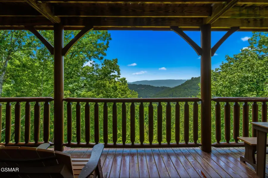 2867 White Oak Ridge Lane, Sevierville, TN 37862 - #2
