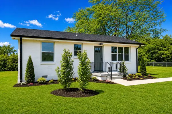 4003 Cedar Cir, Nashville, TN 37218