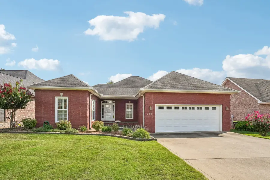 722 Courtland Ave, Clarksville, TN 37043 - #2