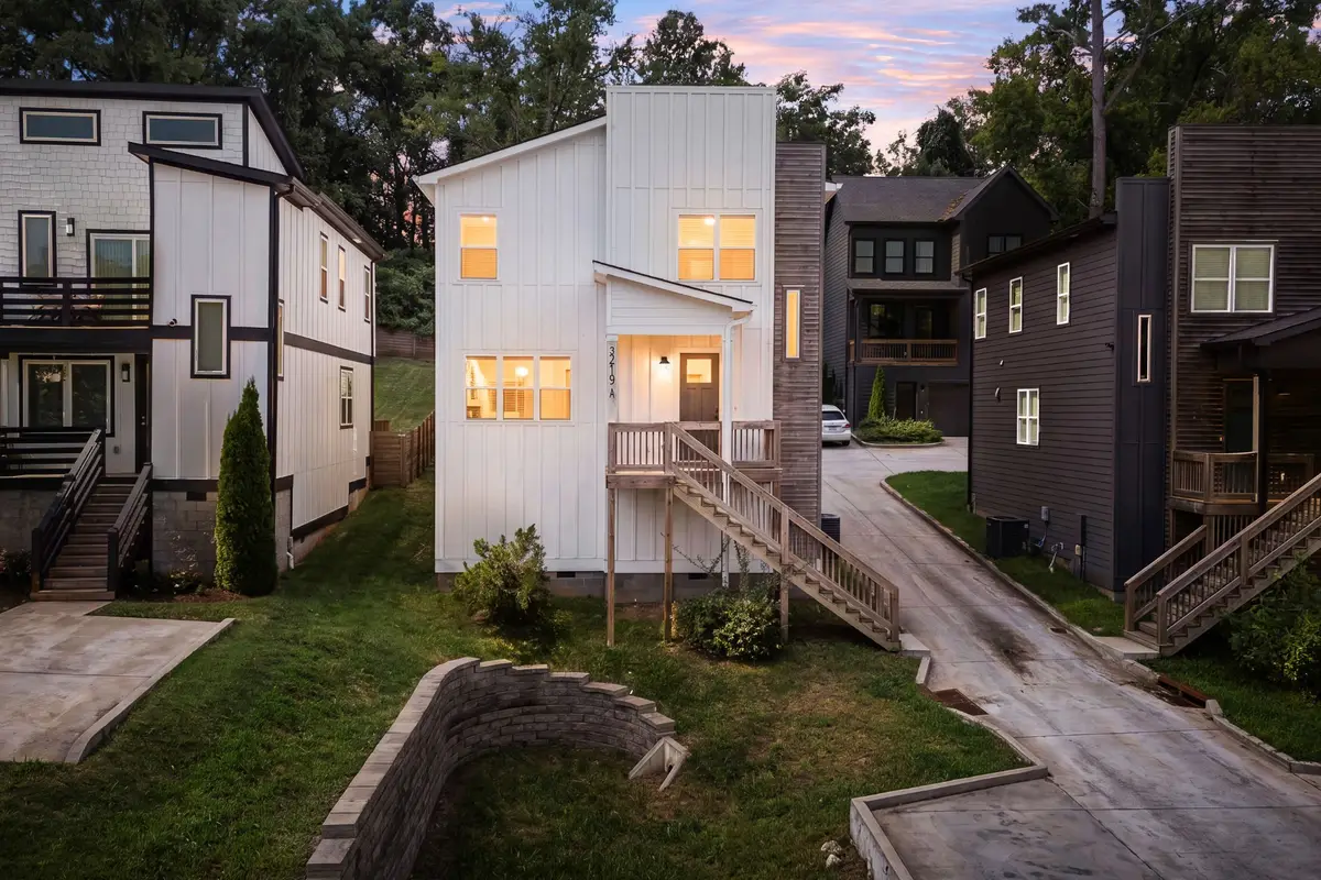 3219A Curtis St, Nashville, TN 37218 - #1