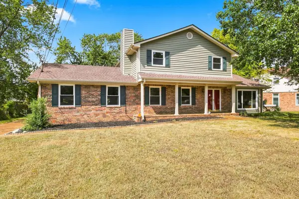 117 Saxon Mist Dr, Nashville, TN 37217