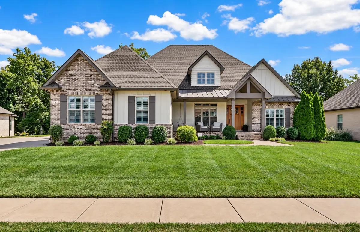 279 Harrowgate Dr, Clarksville, TN 37043 - #1