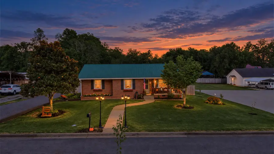 106 High St, Bell Buckle, TN 37020 - #3