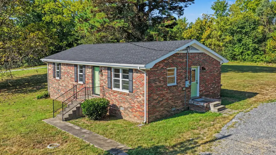 145 Wallace Ave, Cadiz, KY 42211 - #2