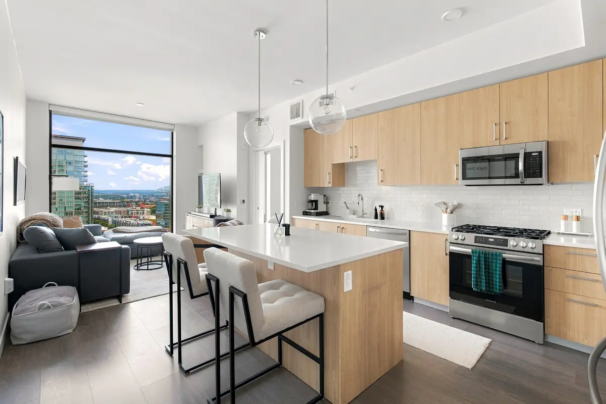 1212 Demonbreun St #1811, Nashville, TN 37203 - #1