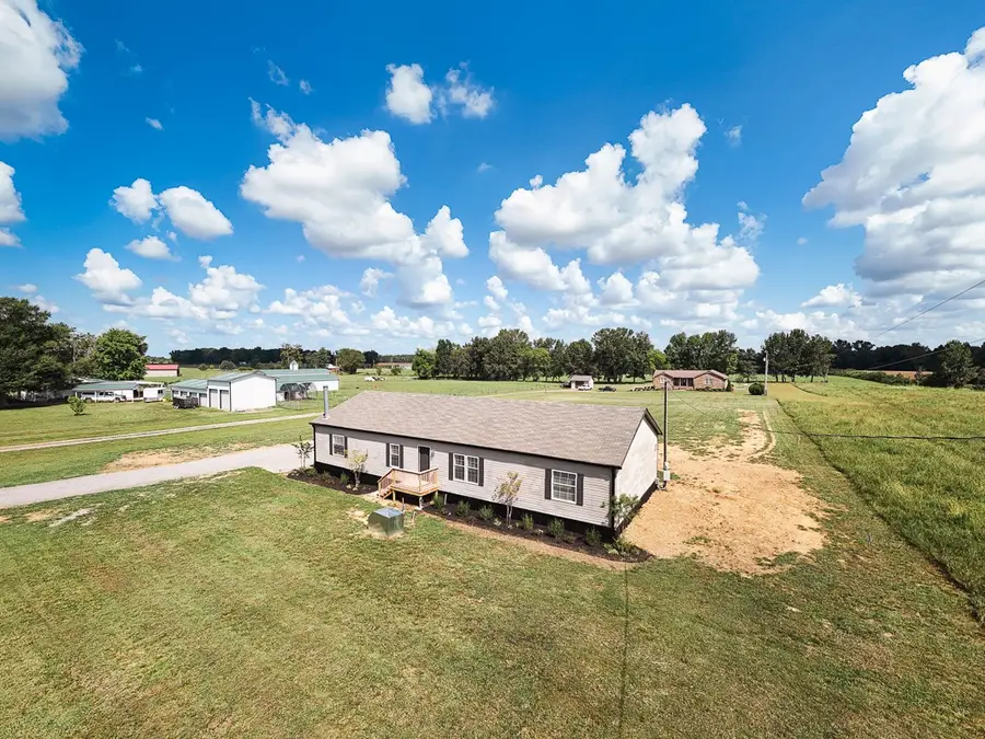 317 Dooley Rd, Ethridge, TN 38456 - #2
