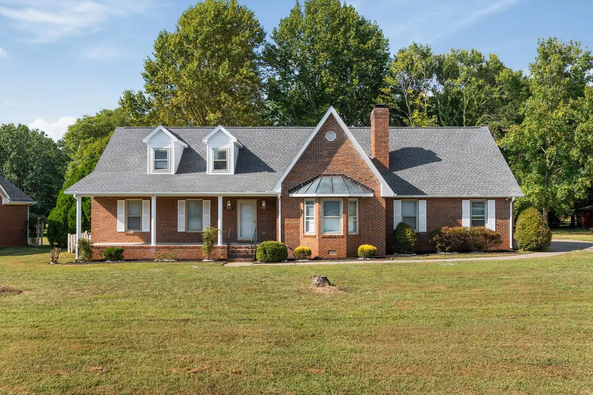 2121 Red Mile Rd, Murfreesboro, TN 37127 - #1